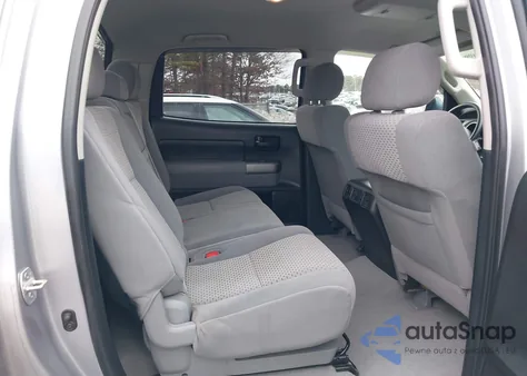 2010 Toyota Tundra Grade 5.7L V8 из США, поврежденный, VIN 5TFDY5F19AX151631